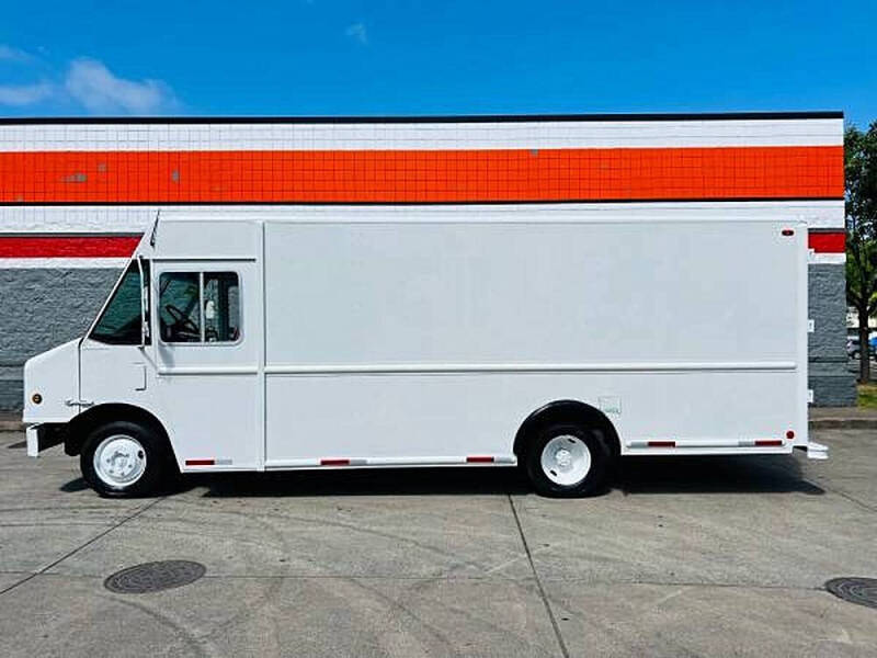 2008 Freightliner MT45 Chassis