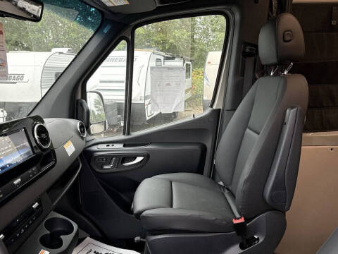 2025 Mercedes-Benz Sprinter