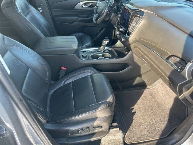 2021 Chevrolet Traverse RS