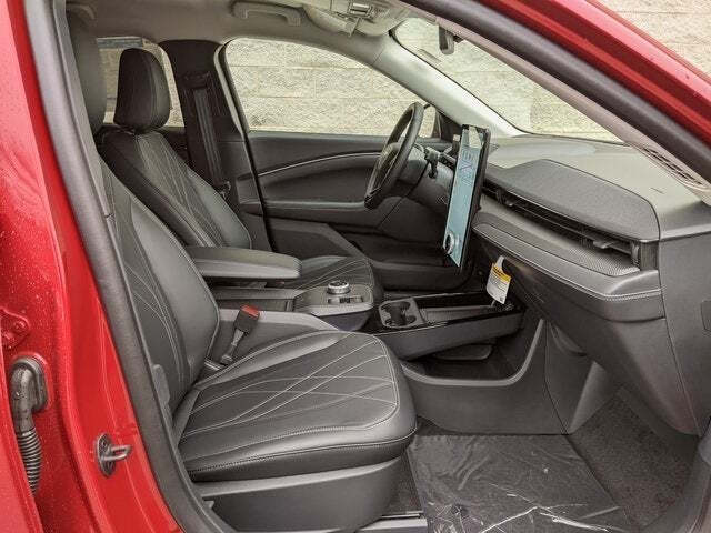 2024 Ford Mustang Mach-E Select