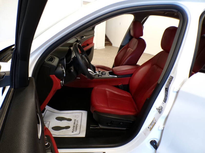 2021 Alfa Romeo Stelvio Ti