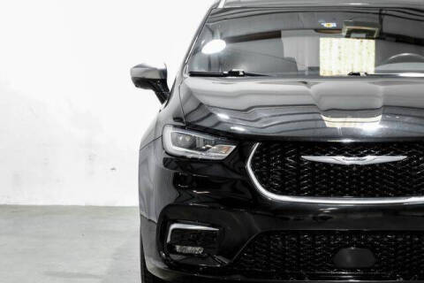 2022 Chrysler Pacifica Hybrid Pinnacle