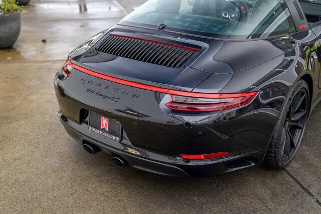 2018 Porsche 911 7