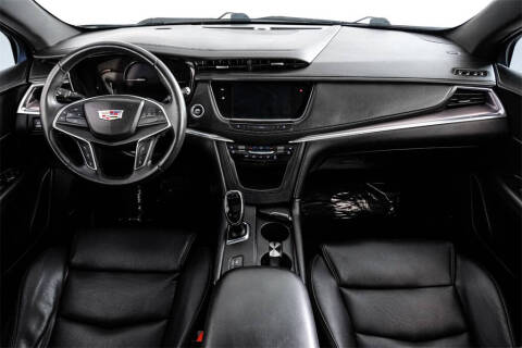 2017 Cadillac XT5 Premium Luxury