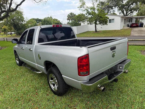 2005 Dodge Ram 1500 SLT
