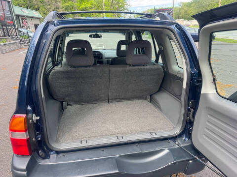 2003 Chevrolet Tracker