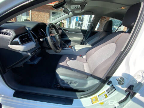 2019 Toyota Camry LE