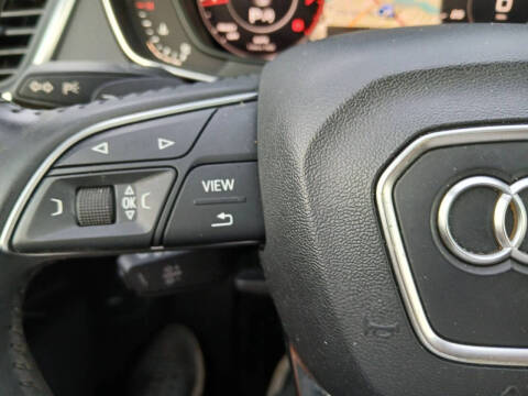 2019 Audi Q5 quattro Premium Plus 45 TFSI