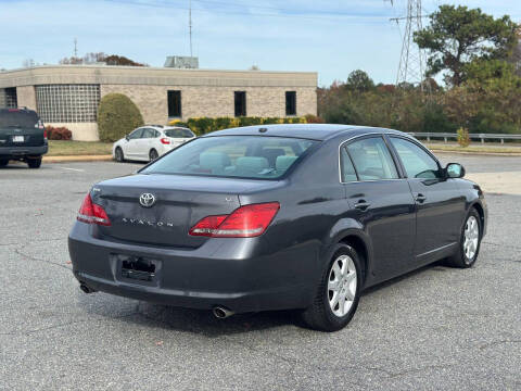 2009 Toyota Avalon XL