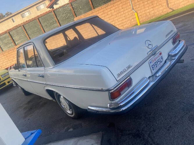 1970 Mercedes-Benz 280-Class