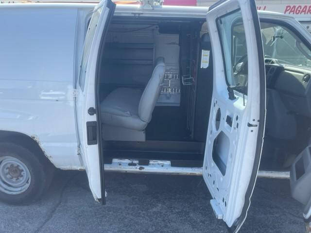 2009 Ford E-Series E-250