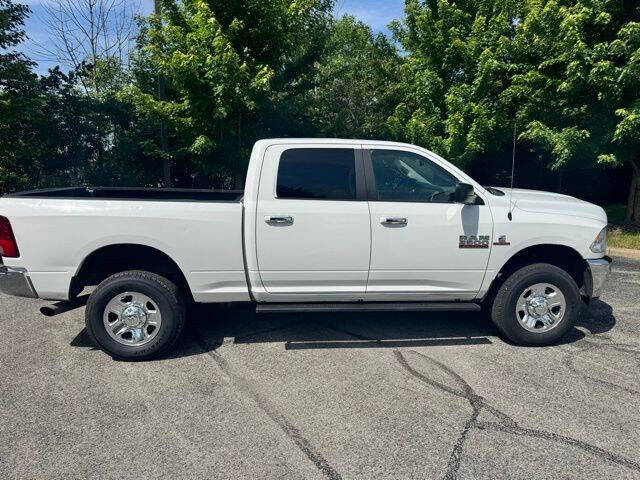 White 2017 Ram 2500 SLT 4x4 SLT 4dr Crew Cab 6.3 ft. SB Pickup 2