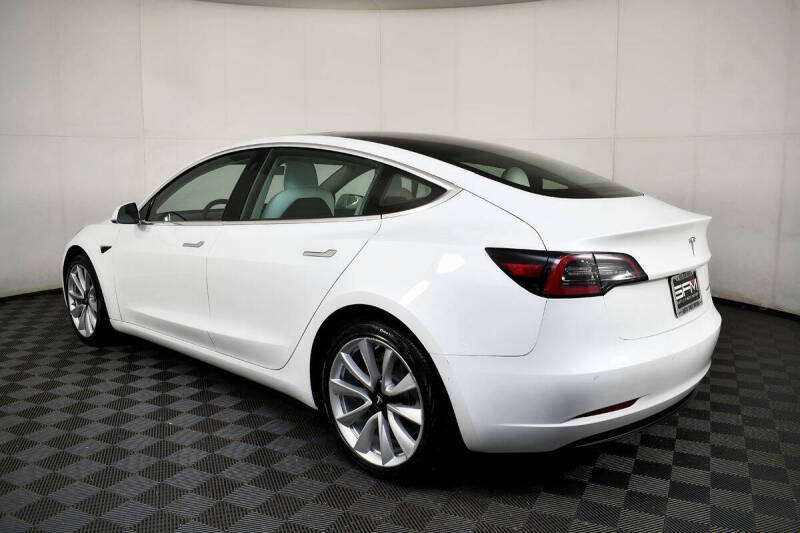 2019 Tesla Model 3 Long Range