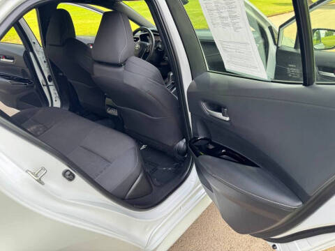 2024 Toyota Corolla Hatchback SE