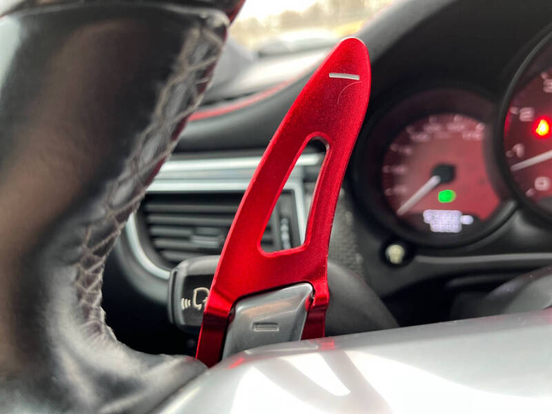 2018 Porsche Macan GTS