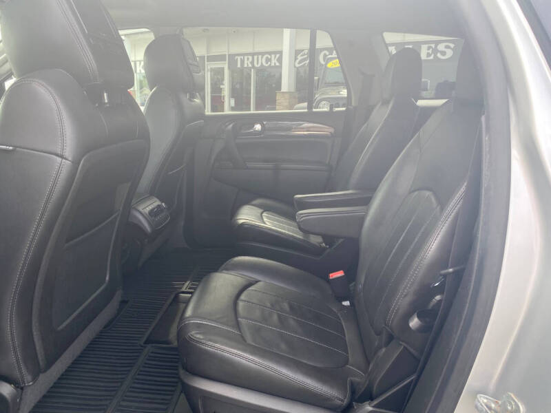 2016 Buick Enclave Leather