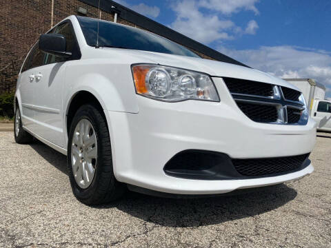 2016 Dodge Grand Caravan for sale at Classic Motor Group in Cleveland OH