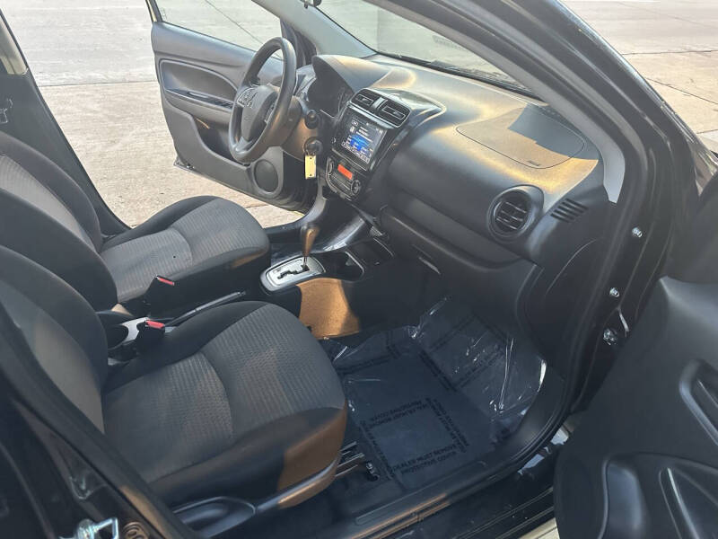 2022 Mitsubishi Mirage G4 ES