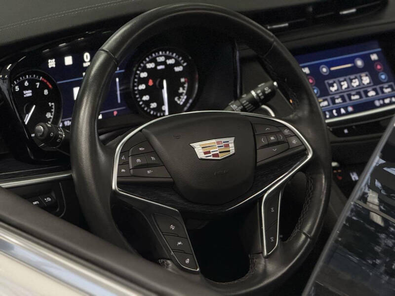 2023 Cadillac XT5 Premium Luxury