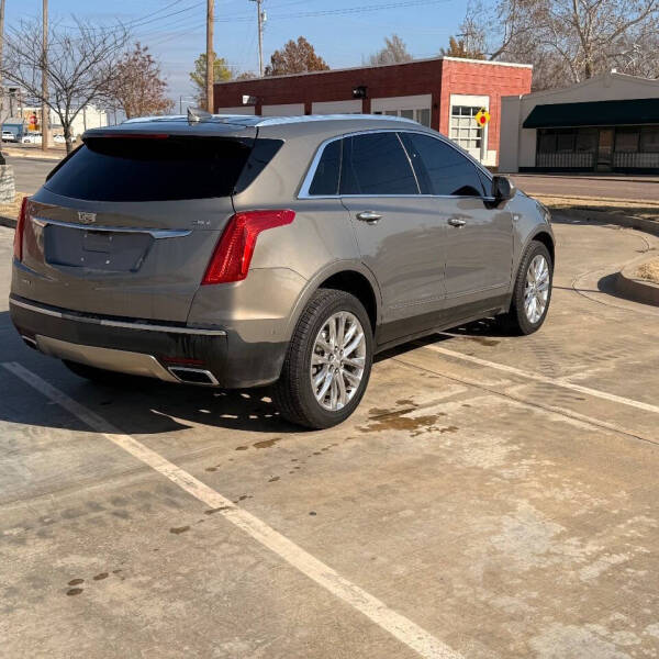2019 Cadillac XT5 Platinum
