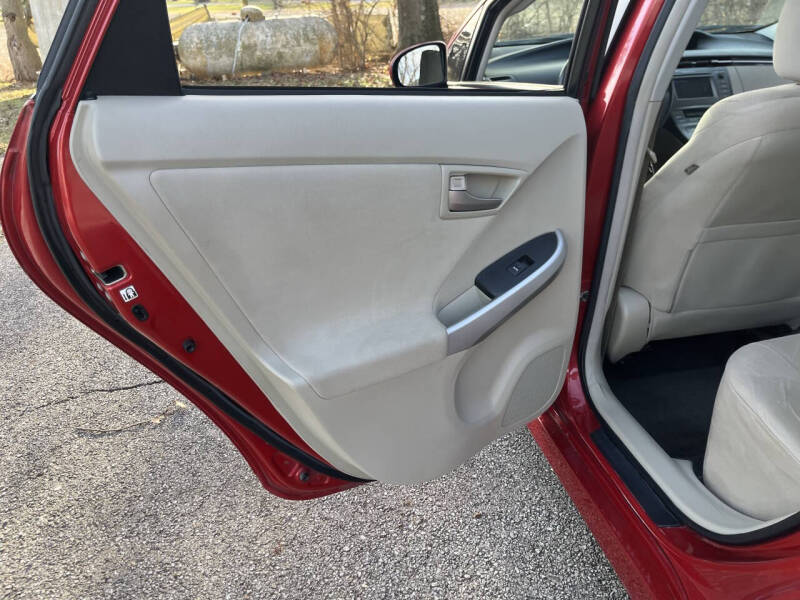 2012 Toyota Prius Two