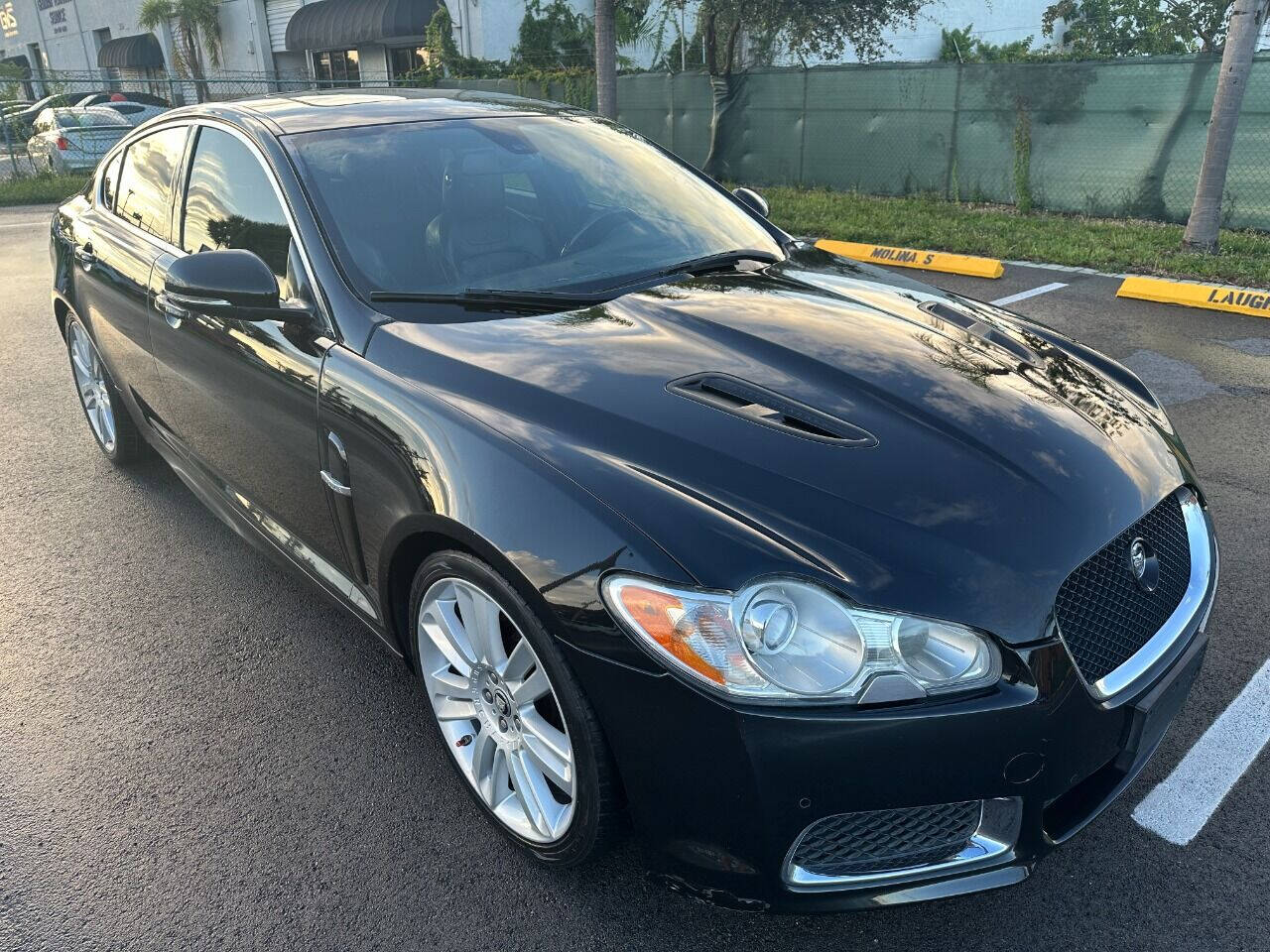 2011 Jaguar XF  - $13,900