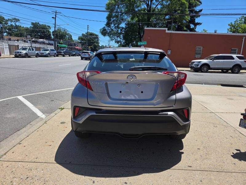 2019 Toyota C-HR LE