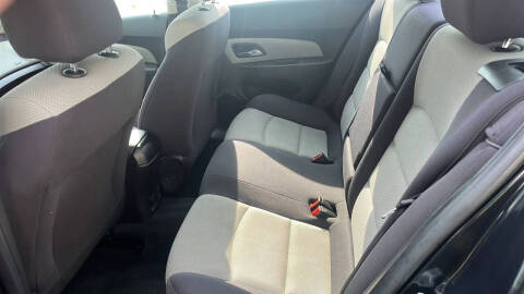 2013 Chevrolet Cruze LS Auto