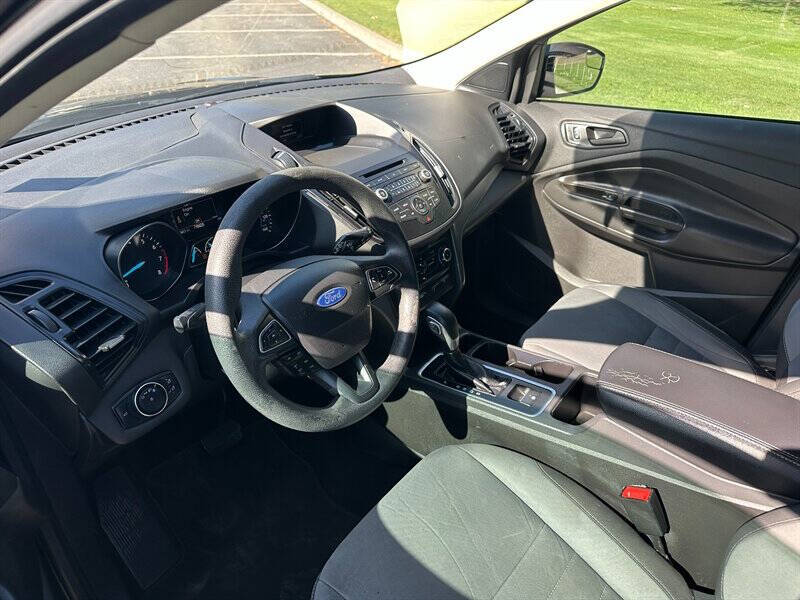 2017 Ford Escape S