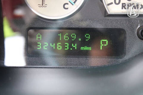 2004 Ford Thunderbird Deluxe