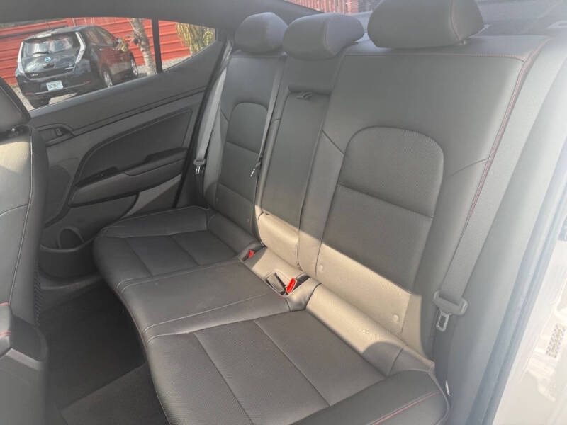 2020 Hyundai Elantra Sport