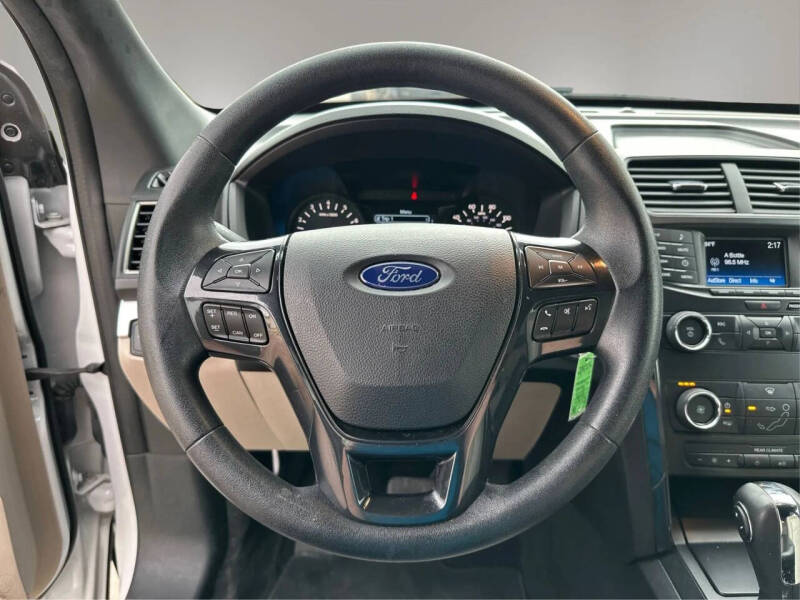 2019 Ford Explorer