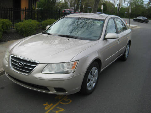 2009 Hyundai Sonata for sale at Top Choice Auto Inc in Massapequa Park NY