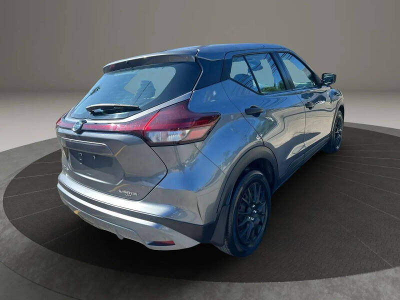 2021 Nissan Kicks S
