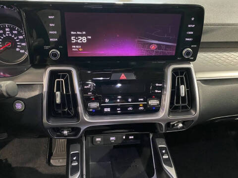 2024 Kia Sorento Hybrid EX