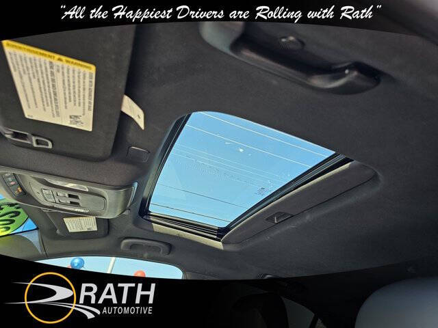 2023 Cadillac CT4 Luxury