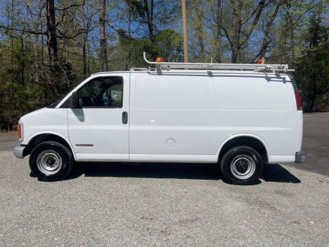 2002 GMC Savana for sale at MEEK MOTORS in Powhatan VA