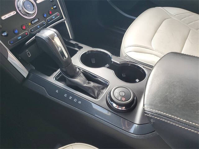 2017 Ford Explorer Platinum