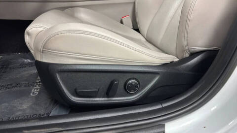 2020 Genesis G70