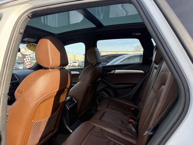 2017 Audi Q5 2.0T quattro Premium Plus