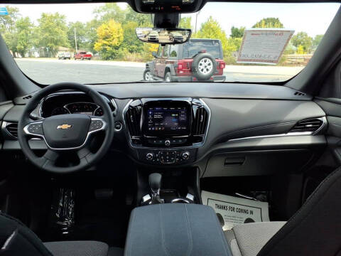 2023 Chevrolet Traverse LT Cloth