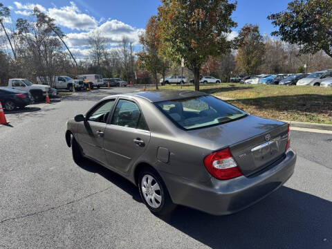 2004 Toyota Camry LE