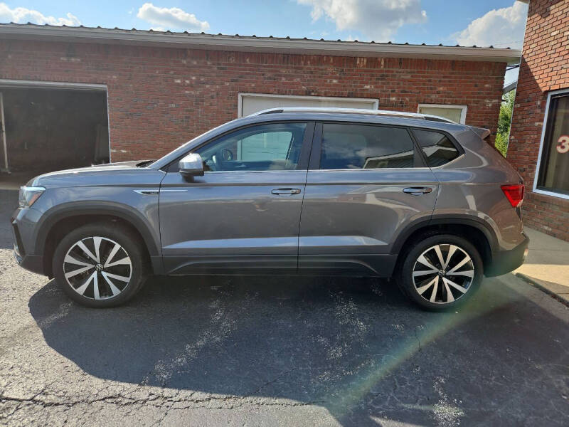 2024 Volkswagen Taos SE