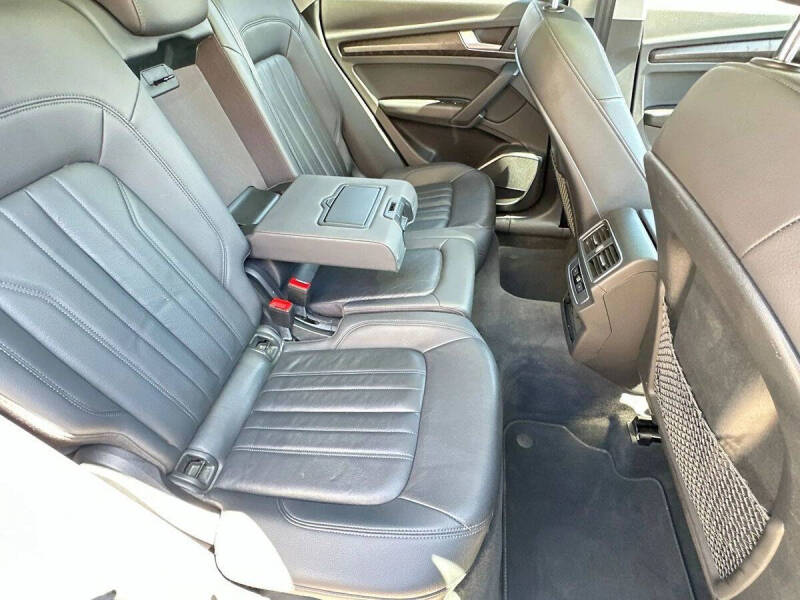 2019 Audi Q5 quattro Premium 45 TFSI