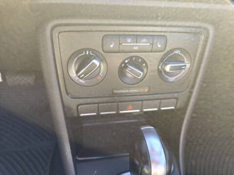 2017 Volkswagen Beetle Convertible 1.8T S