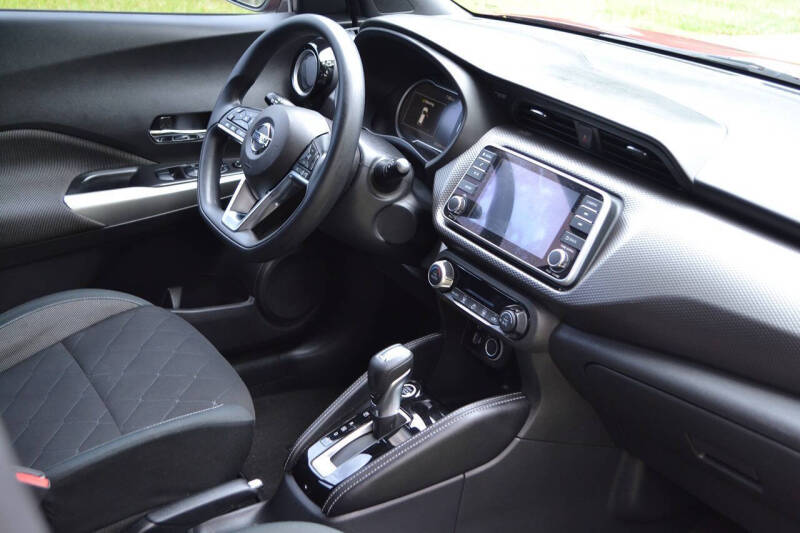 2019 Nissan Kicks SV