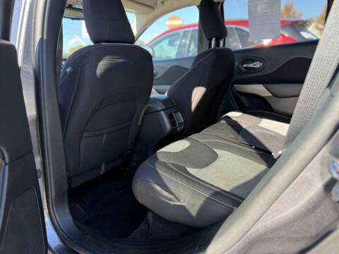 2018 Jeep Cherokee Latitude