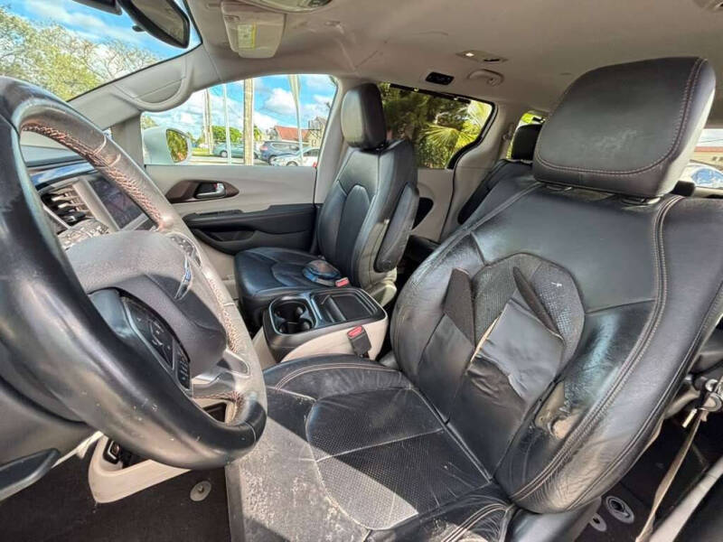 2018 Chrysler Pacifica Touring L