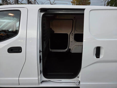 2021 Nissan NV200 SV