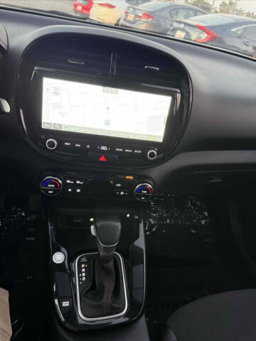 2023 Kia Soul GT-Line